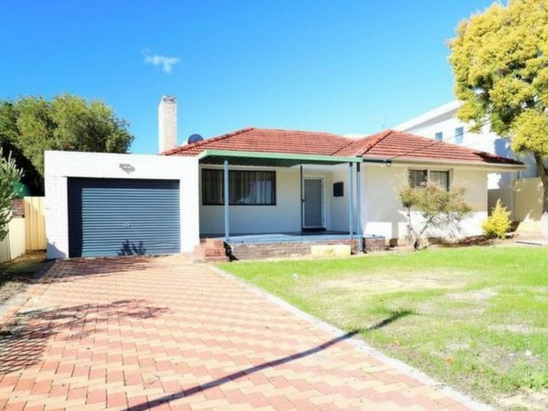 48 McGlinn Way, Cloverdale WA 6105