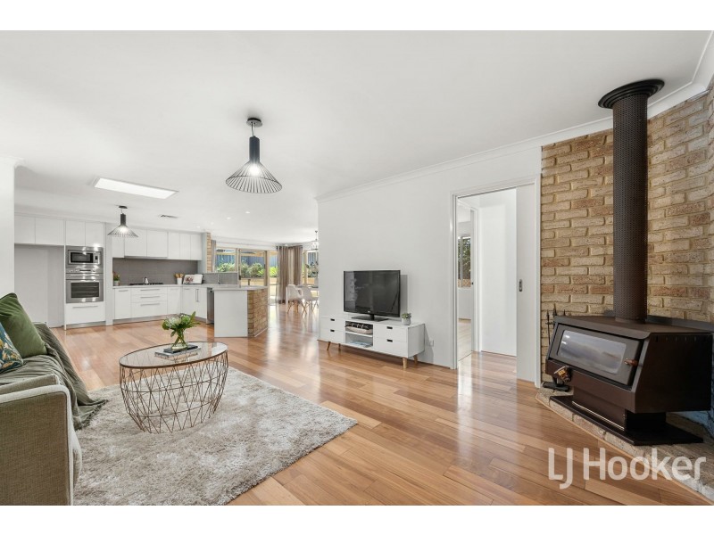 4 Burlington Street, St James WA 6102