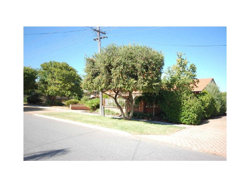 4/12 Villiers Street, Yokine WA 6060