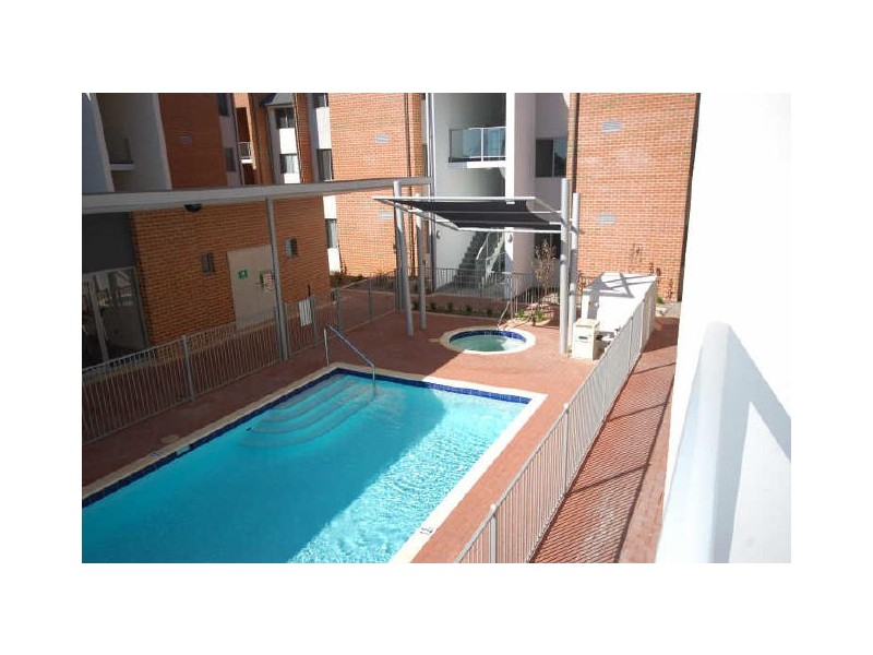 18/54 Central Avenue, Maylands WA 6051