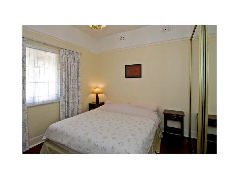 70 Manchester Street, Victoria Park WA 6100