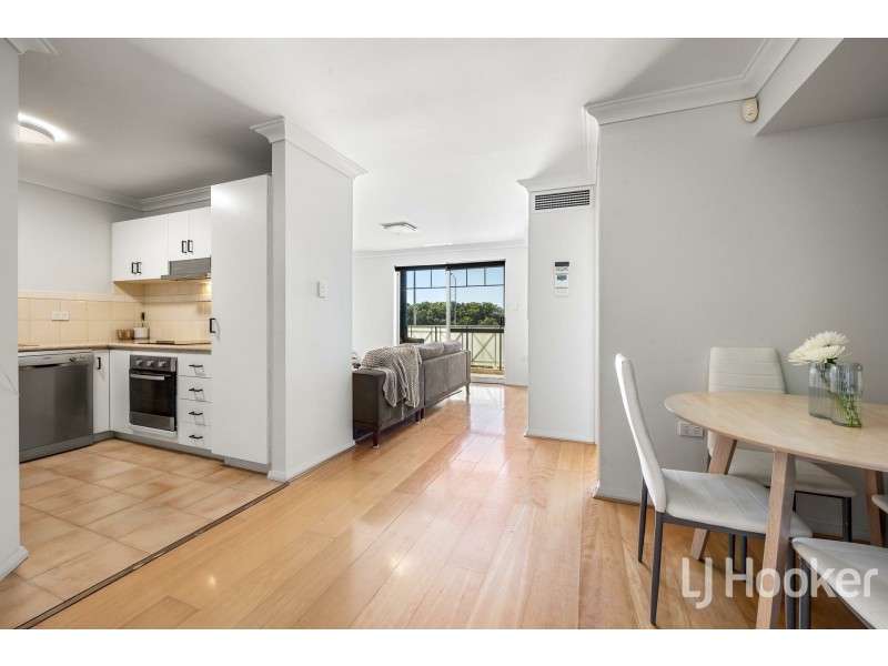 213/7 – 11 Heirisson Way, Victoria Park WA 6100