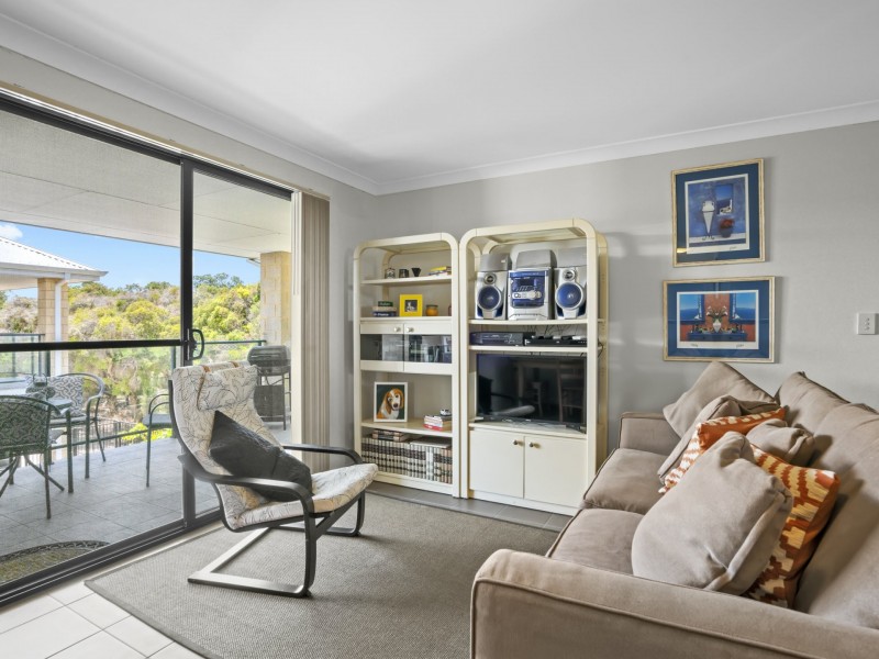 40/18 Whitlock Road, Queens Park WA 6107