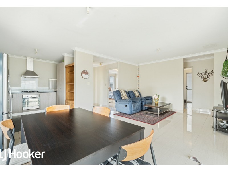 34/158 George Street, Queens Park WA 6107