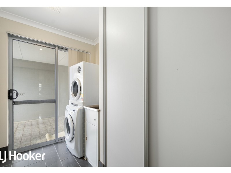 34/158 George Street, Queens Park WA 6107