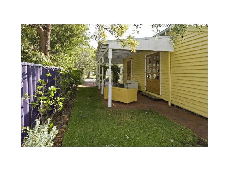 a/10 Esperance Street, East Victoria Park WA 6101