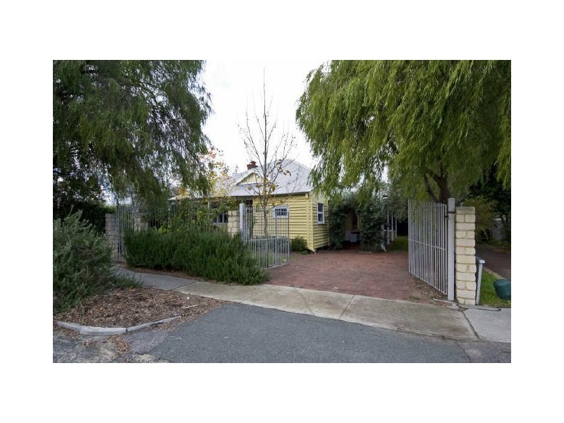 a/10 Esperance Street, East Victoria Park WA 6101