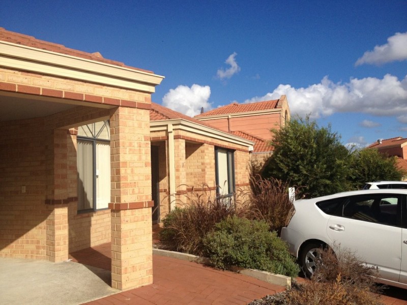 11/18-20 The Crescent, Redcliffe WA 6104