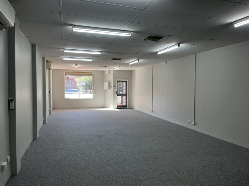 12 Wright Street, Kewdale WA 6105