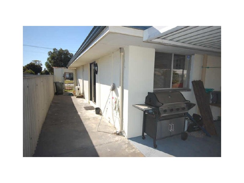 3 Seabrook Way, Dianella WA 6059