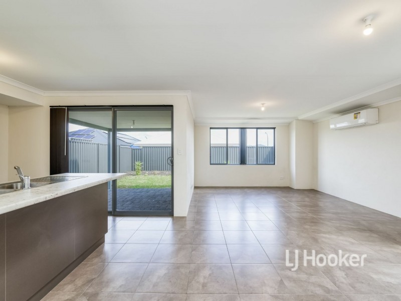 14 Ullman Road, Hilbert WA 6112