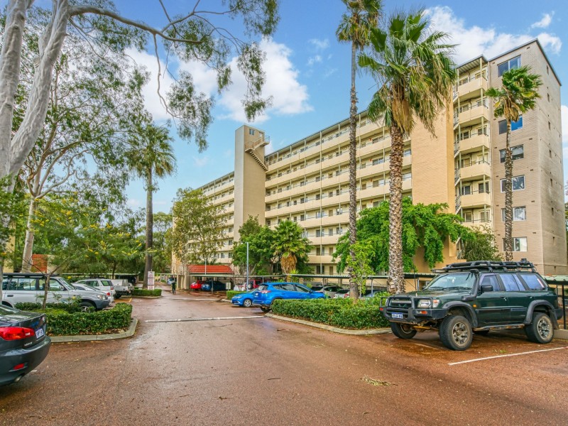 90/34 Davies Road, Claremont WA 6010