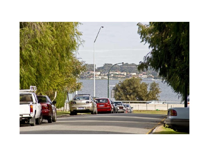 1/20 Gardner Street, Como WA 6152