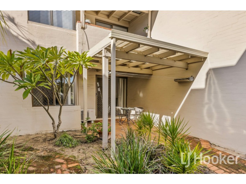 2/32 Garland Street, Victoria Park WA 6100