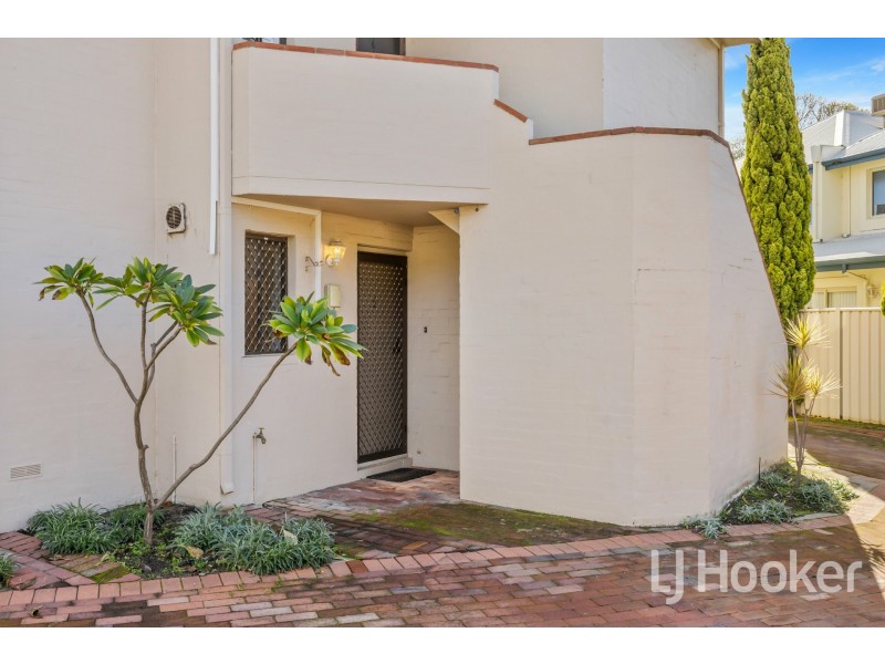 2/32 Garland Street, Victoria Park WA 6100