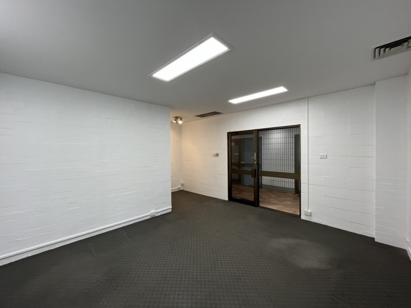 6/300 Albany Highway, Victoria Park WA 6100