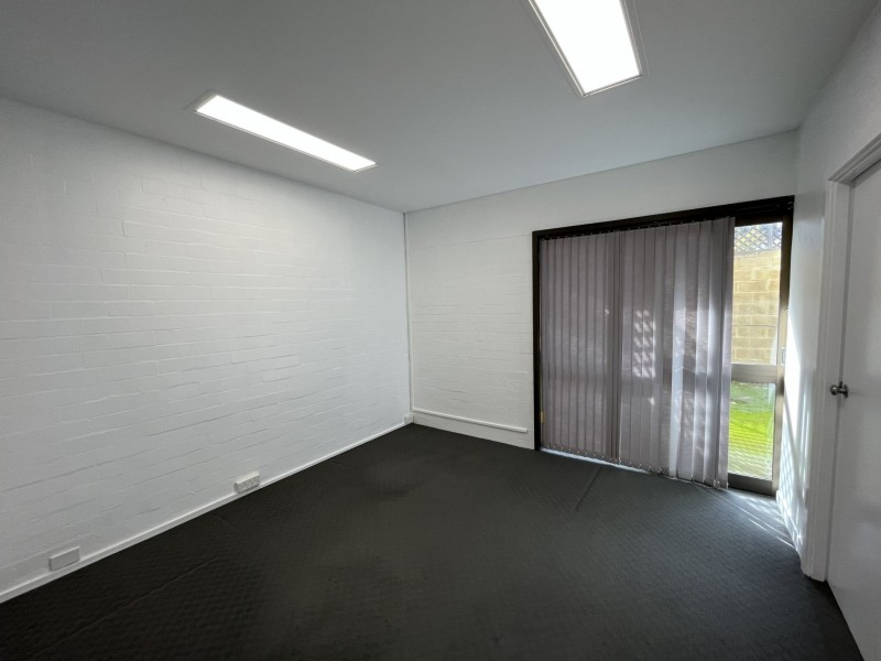 6/300 Albany Highway, Victoria Park WA 6100