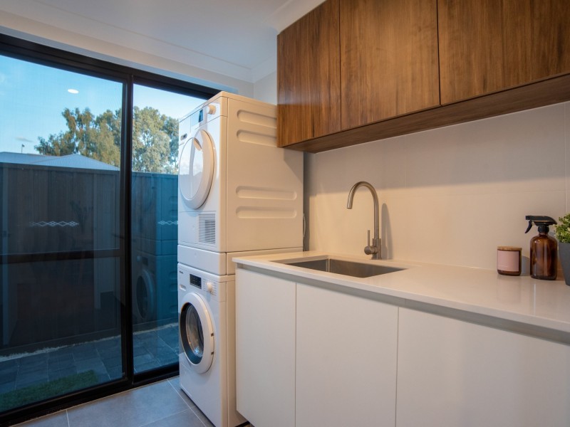 13B Massey Street, Rossmoyne WA 6148