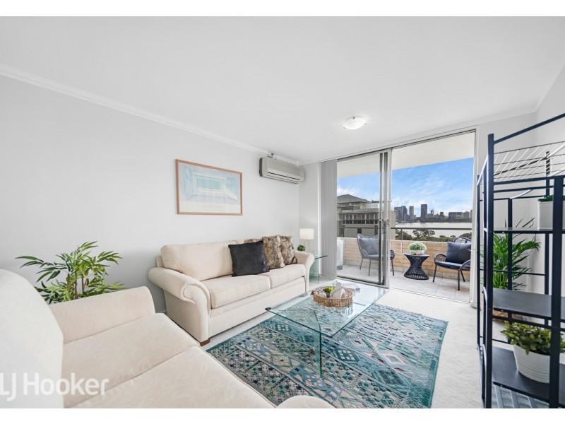 14/181 Mill Point Road, South Perth WA 6151