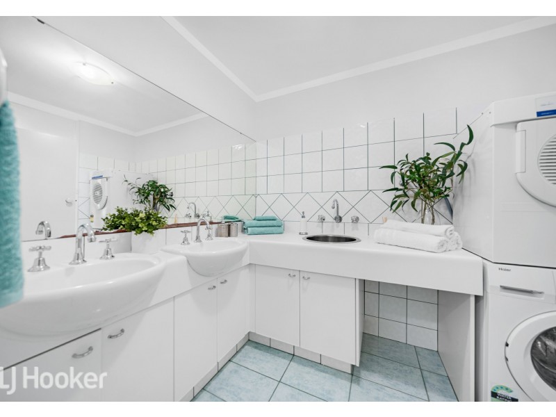 14/181 Mill Point Road, South Perth WA 6151