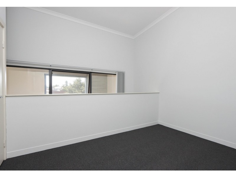 1/642 Albany Highway, Victoria Park WA 6100