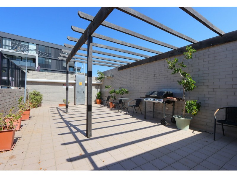 1/642 Albany Highway, Victoria Park WA 6100