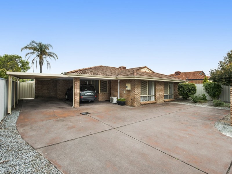 14/152 Hamilton Street, Queens Park WA 6107