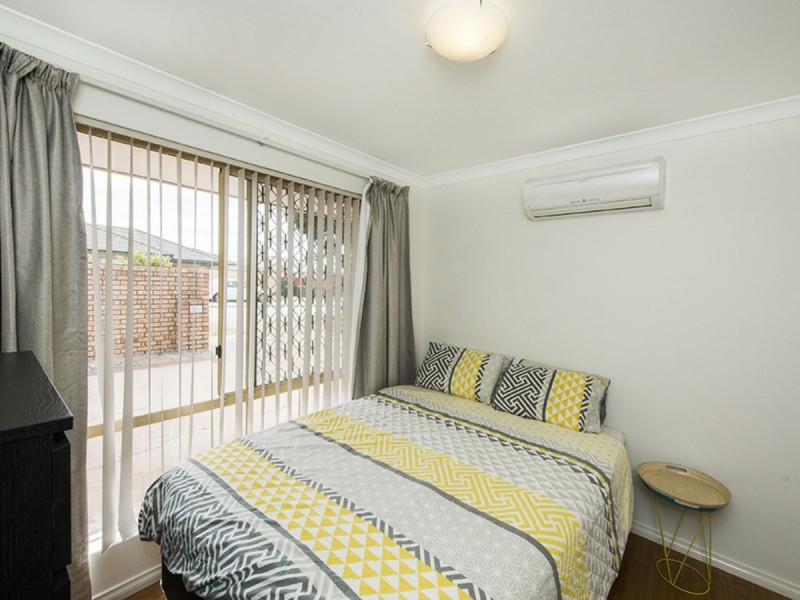 14/152 Hamilton Street, Queens Park WA 6107