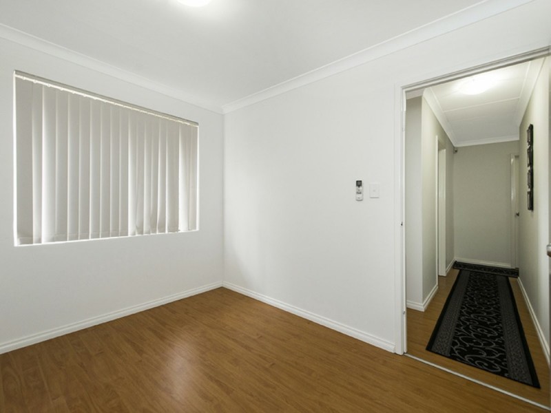 14/152 Hamilton Street, Queens Park WA 6107