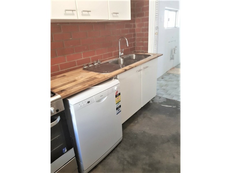 77 Kitchener Street, Victoria Park WA 6100