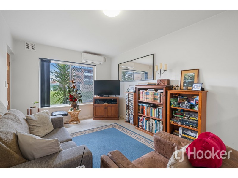 2/4 Minora Place, Rivervale WA 6103