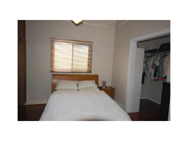 64 Canterbury Terrace, East Victoria Park WA 6101