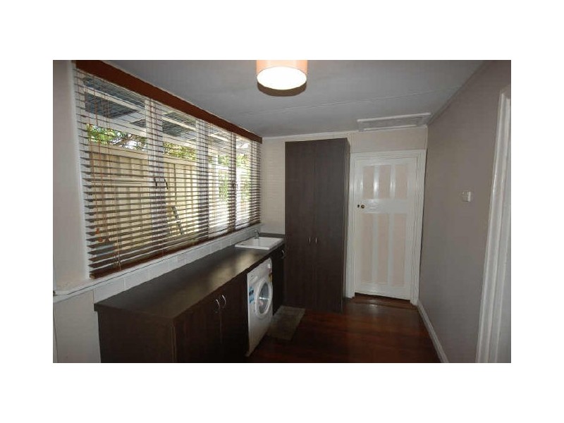 64 Canterbury Terrace, East Victoria Park WA 6101