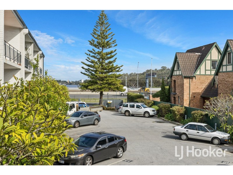 16/15 Melville Parade, South Perth WA 6151