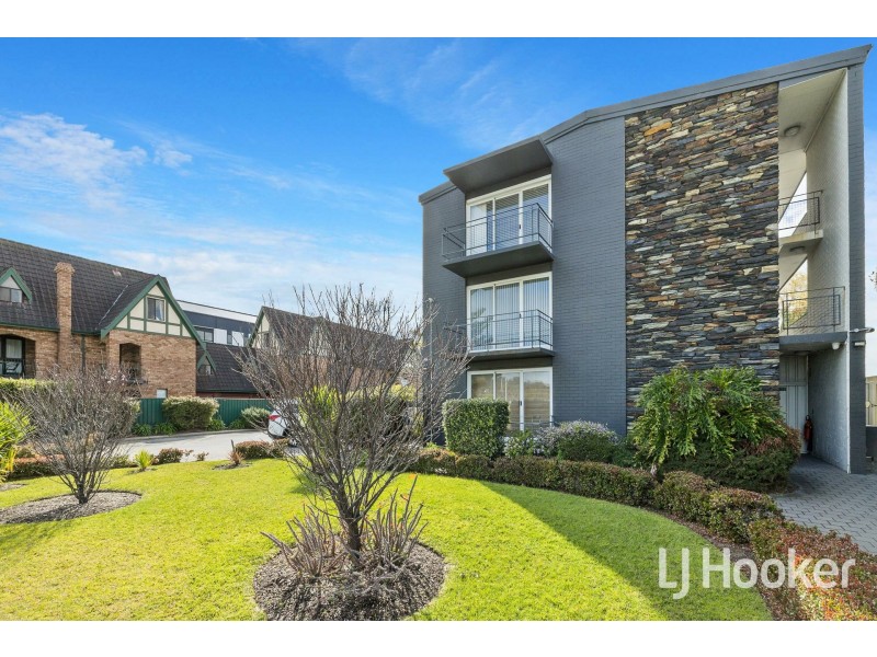 16/15 Melville Parade, South Perth WA 6151