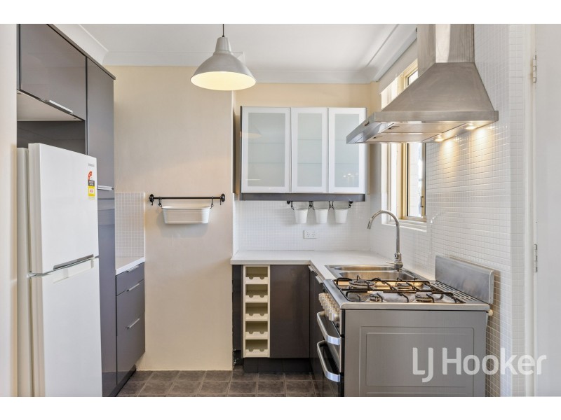 16/34 Comer Street, Como WA 6152
