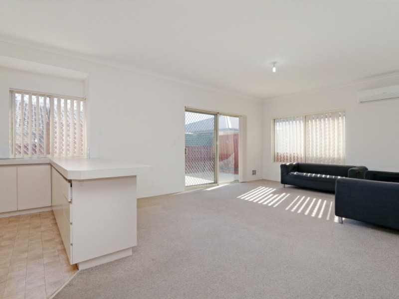 2/20 John Street, Bentley WA 6102