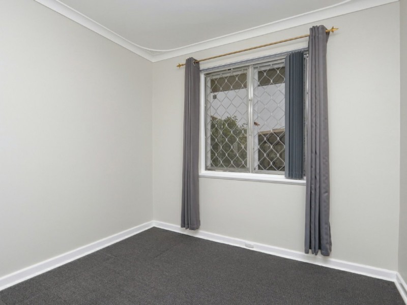 293 Kew Street, Cloverdale WA 6105