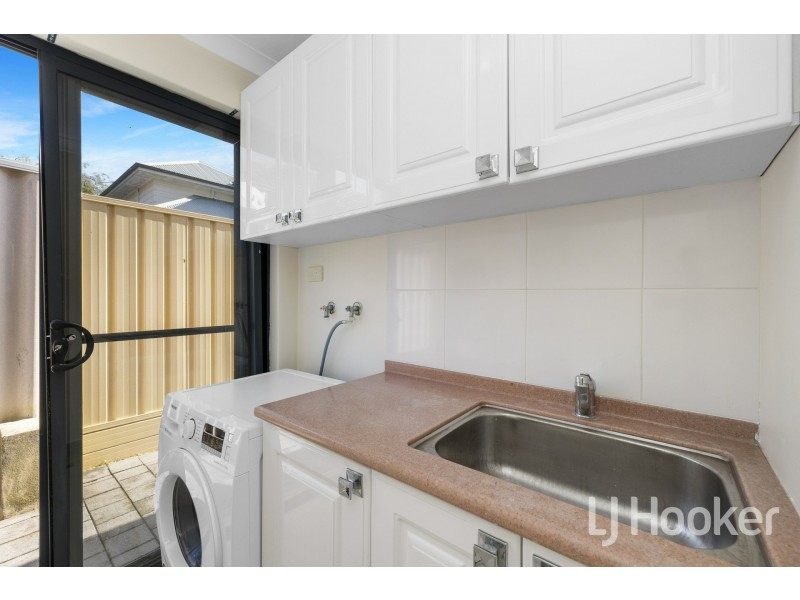 2/24 Frederick Street, Belmont WA 6104