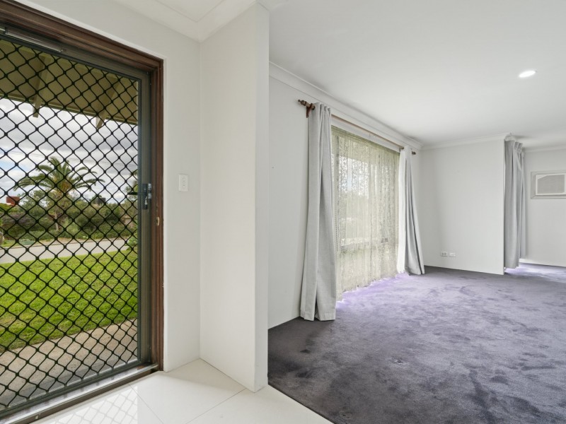 79 Keslake Way, Parkwood WA 6147