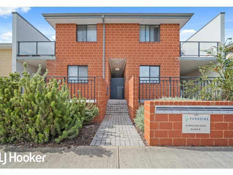 36/18 Whitlock Road, Queens Park WA 6107