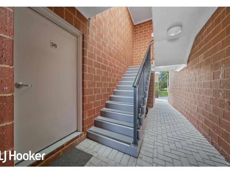 36/18 Whitlock Road, Queens Park WA 6107