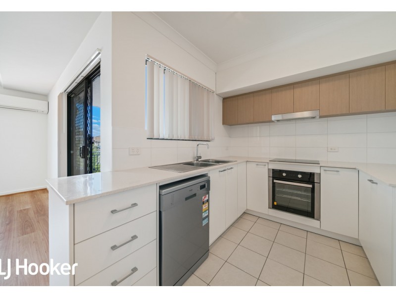 36/18 Whitlock Road, Queens Park WA 6107
