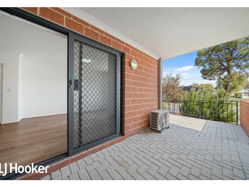 36/18 Whitlock Road, Queens Park WA 6107