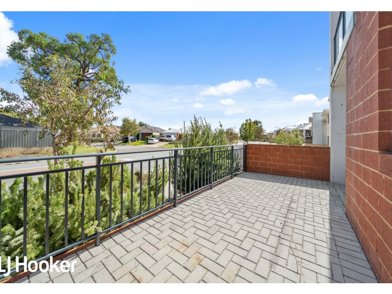 36/18 Whitlock Road, Queens Park WA 6107