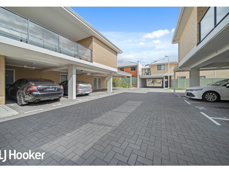 36/18 Whitlock Road, Queens Park WA 6107