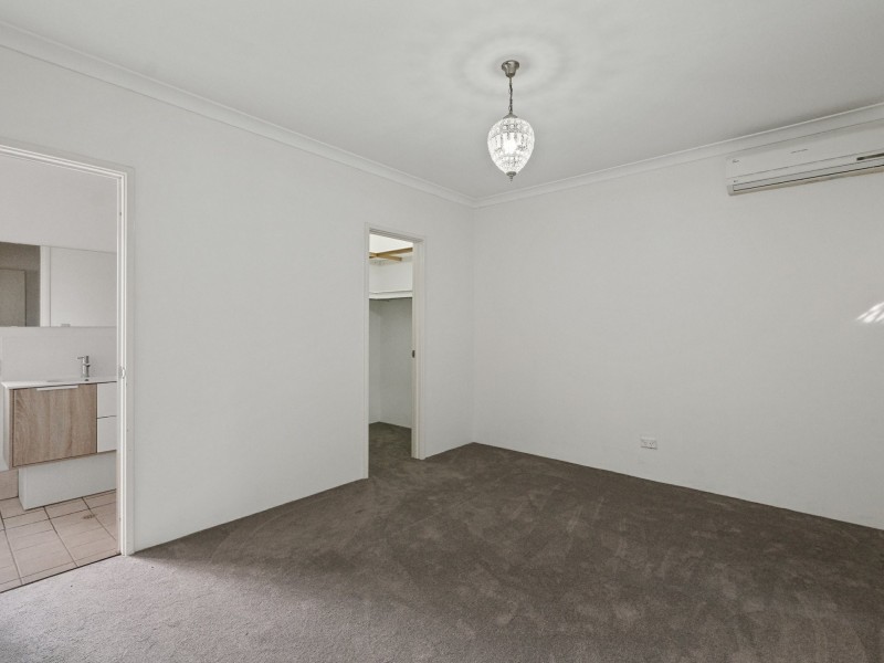 4/7 Gochean Avenue, Bentley WA 6102