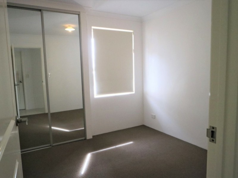 1/48 Tangmere Way, Balga WA 6061