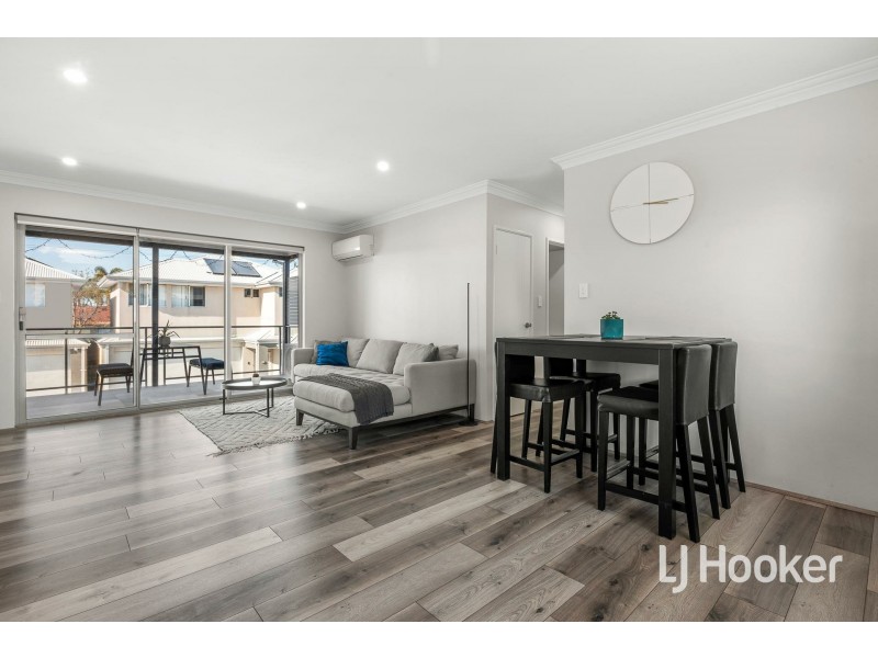 5/4 Beagle Place, Belmont WA 6104