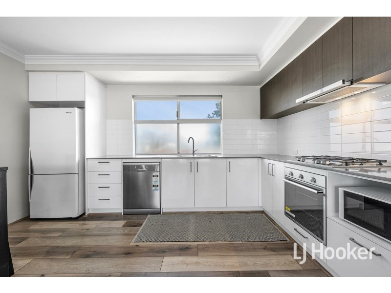 5/4 Beagle Place, Belmont WA 6104
